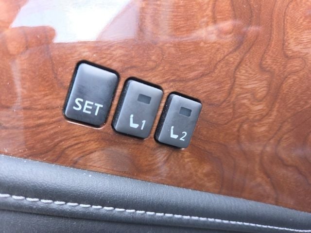 2018 INFINITI QX80 Base