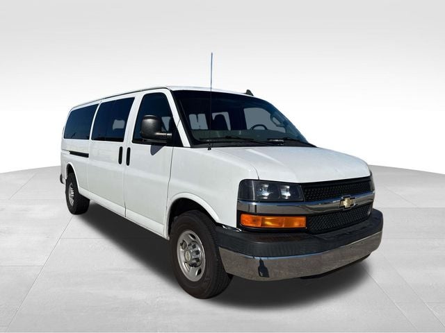 2016 Chevrolet Express 3500 LT Passenger