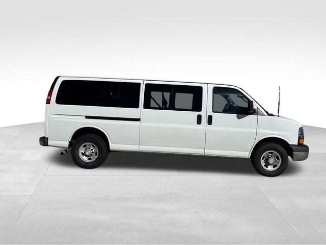 2016 Chevrolet Express 3500 LT Passenger