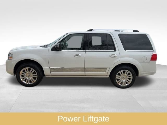 2012 Lincoln Navigator Base
