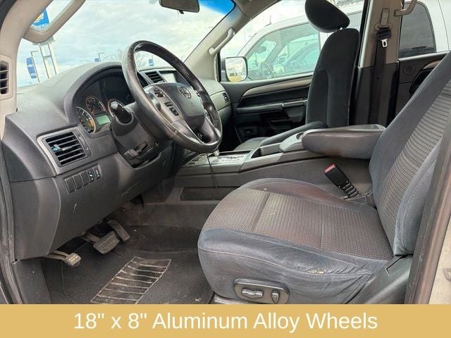 2014 Nissan Armada SV