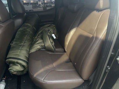 2016 Toyota Tacoma Limited V6