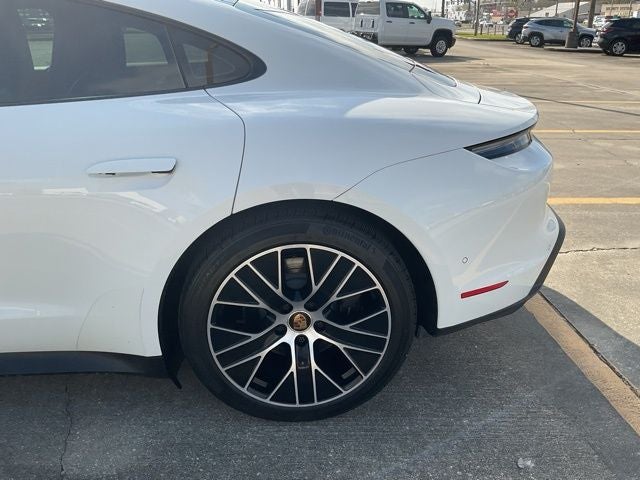 2023 Porsche Taycan Base