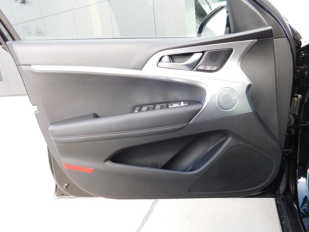 2026 Genesis G70 2.5T Prestige