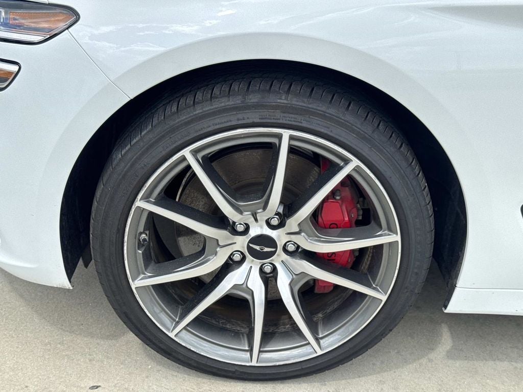 2025 Genesis G70 2.5T