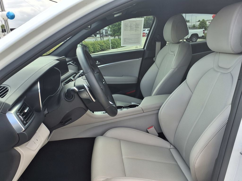 2023 Genesis G70 2.0T