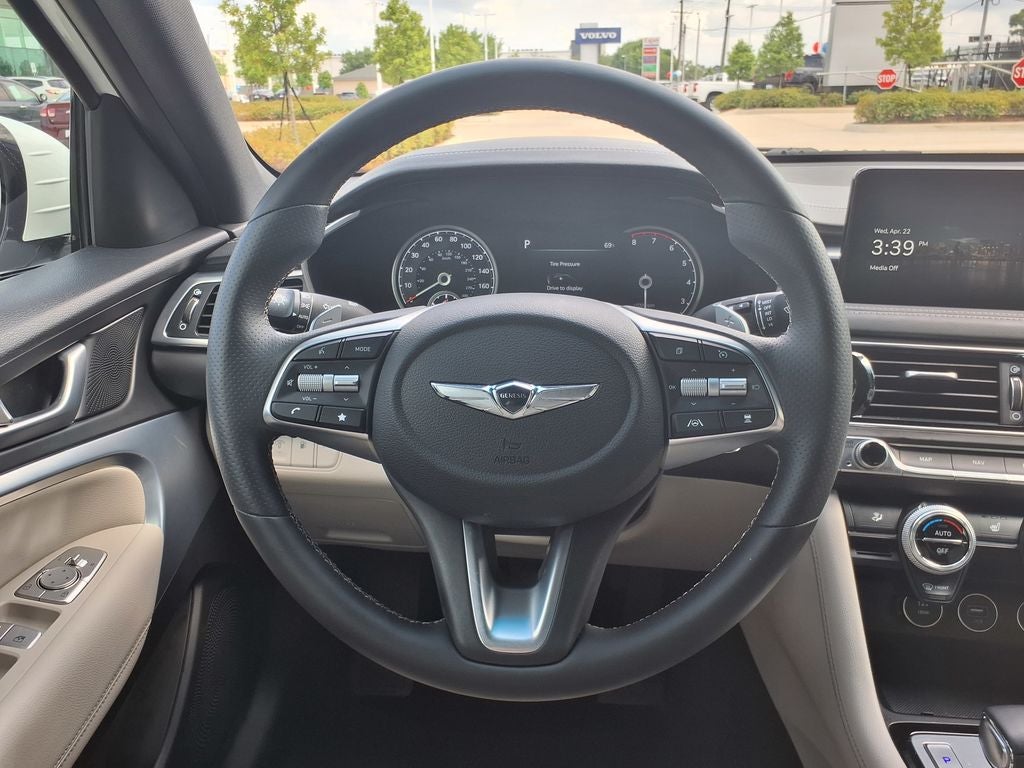 2023 Genesis G70 2.0T