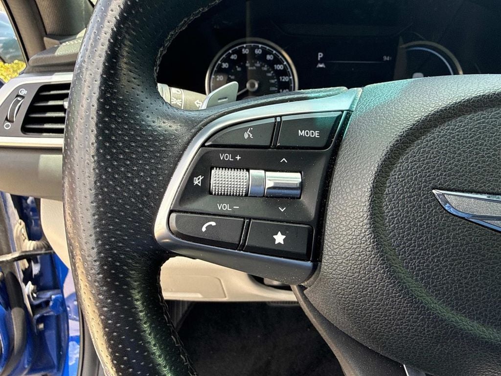 2022 Genesis G70 2.0T
