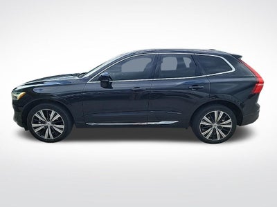 2023 Volvo XC60 B5 Plus Bright Theme
