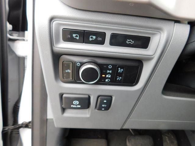 2023 Ford F-150 Lightning XLT