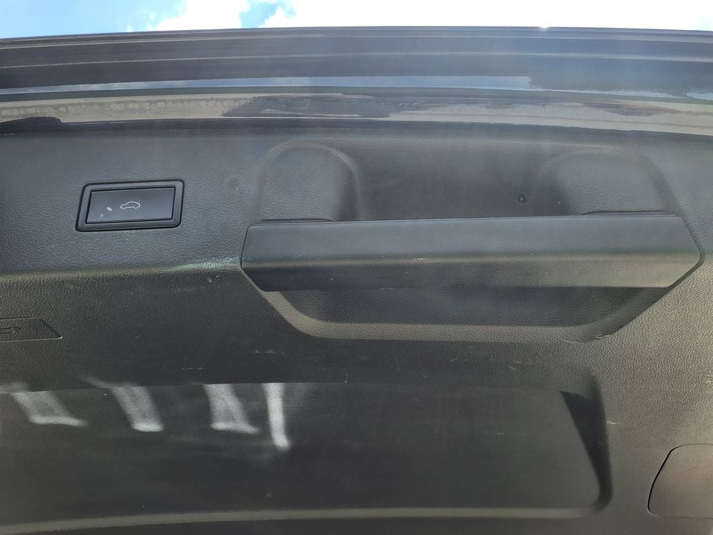 2019 Volkswagen Atlas 3.6L V6 SEL R-Line R-Line