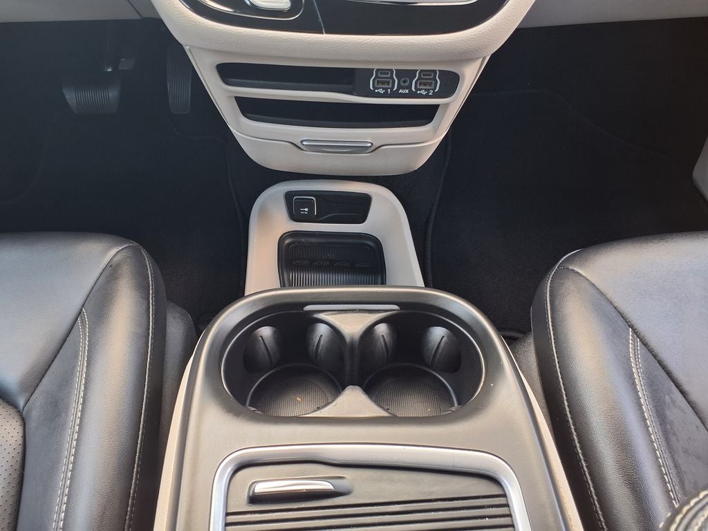 2024 Chrysler Pacifica Hybrid Select