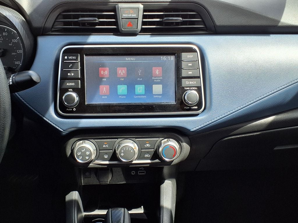 2025 Nissan Versa 1.6 SV