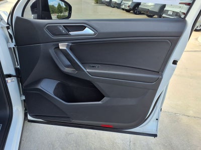 2021 Volkswagen Tiguan 2.0T SE R-Line Black