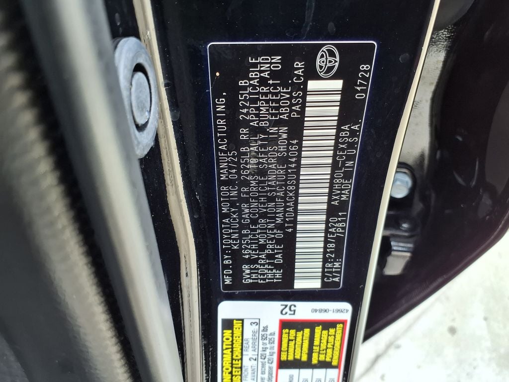2025 Toyota Camry SE