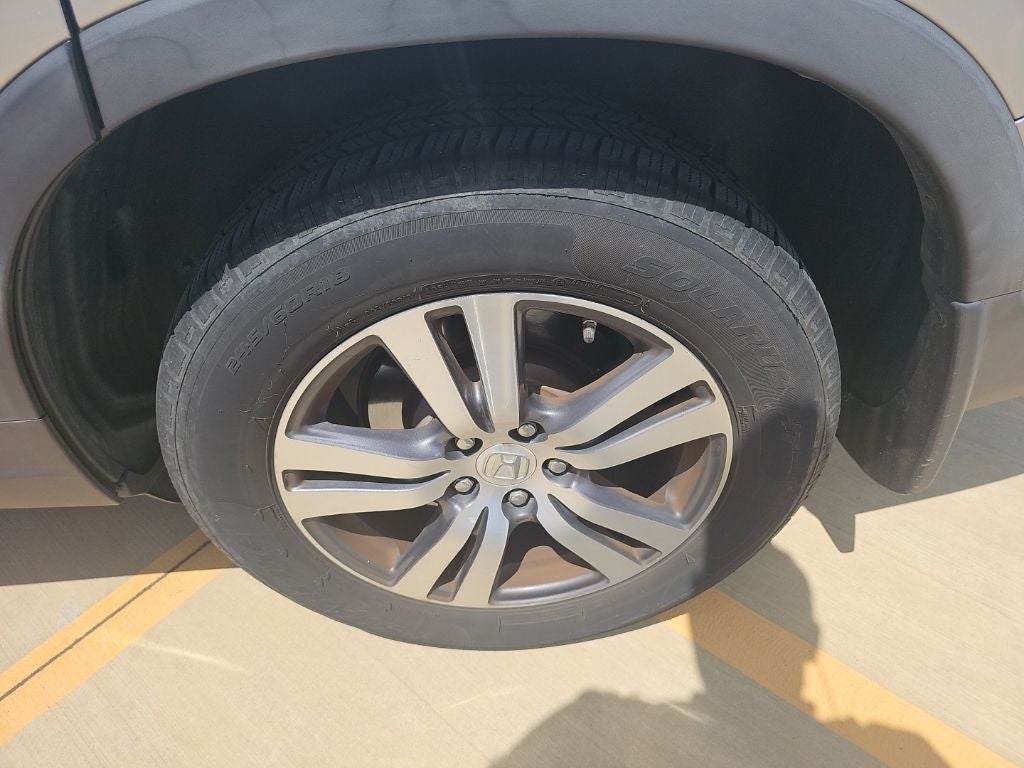 2017 Honda Pilot EX