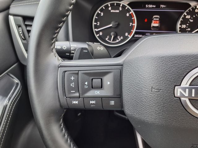 2025 Nissan Rogue SV