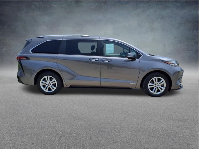 2021 Toyota Sienna Platinum 7 Passenger