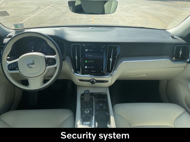 2023 Volvo S60 B5 Plus Dark Theme