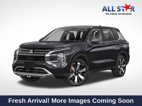 2025 Mitsubishi Outlander Base