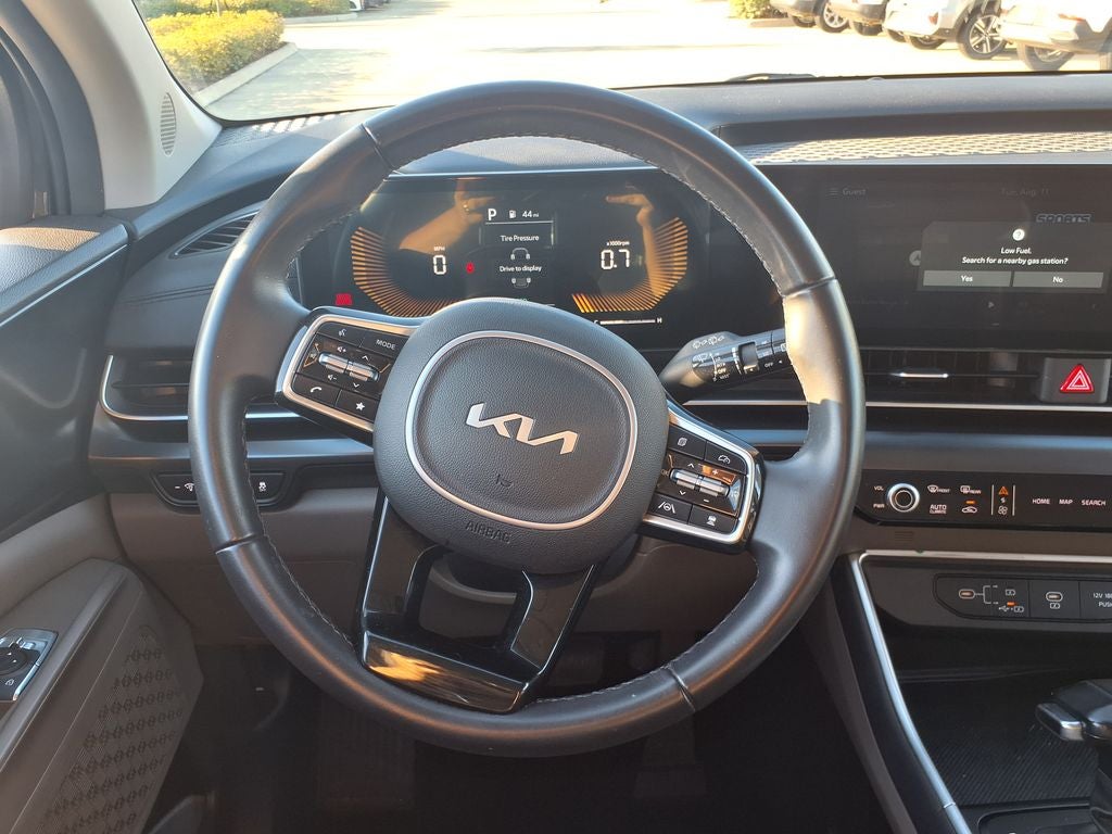 2025 Kia Carnival LXS