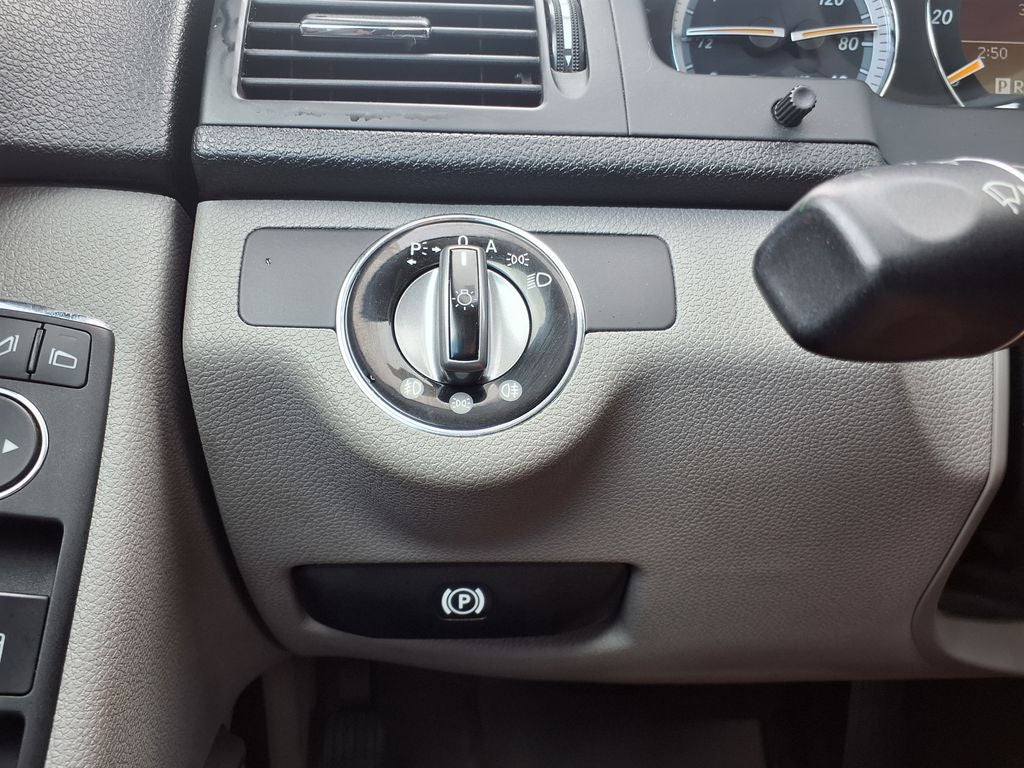 2008 Mercedes-Benz C-Class C 300