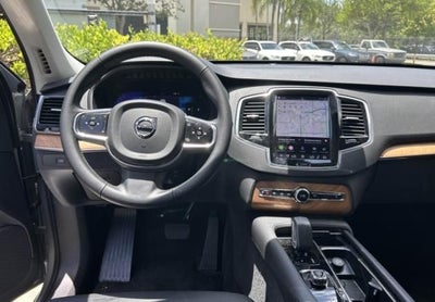 2024 Volvo XC90 B6 Plus Bright Theme