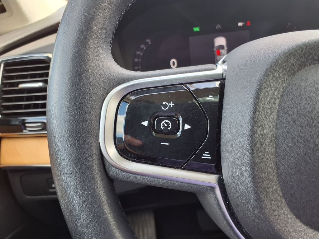 2023 Volvo XC90 B6 Plus 7-Seater