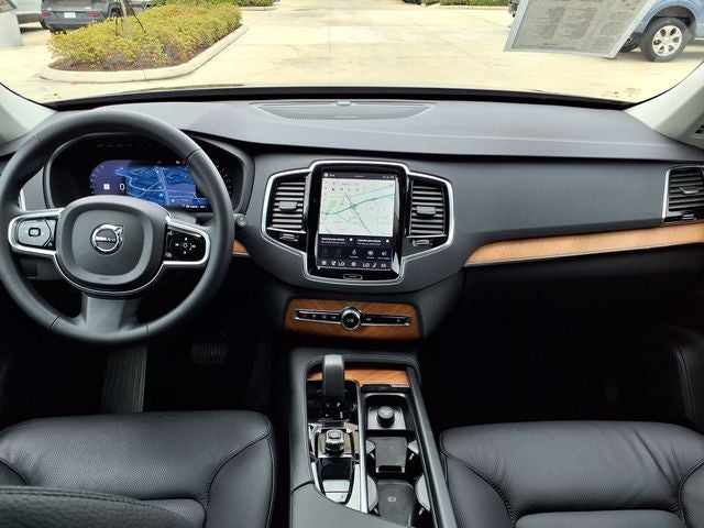 2023 Volvo XC90 B6 Plus 7-Seater