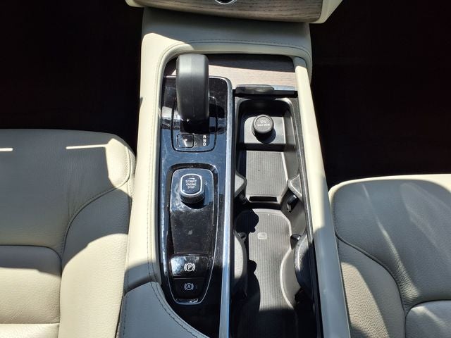 2023 Volvo XC90 B6 Plus 7-Seater