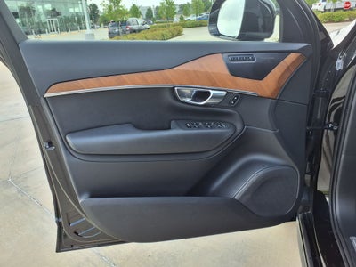 2023 Volvo XC90 B6 Plus 7-Seater