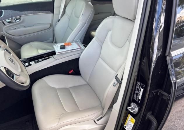2023 Volvo XC90 B6 Plus 7-Seater