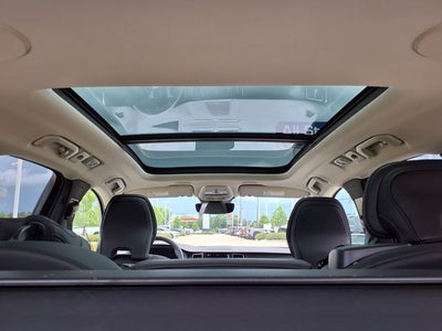 2023 Volvo XC60 B5 Ultimate Bright Theme