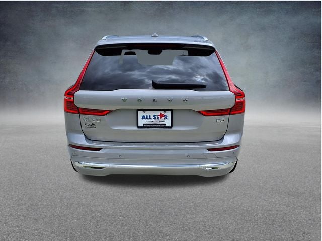 2023 Volvo XC60 B5 Ultimate Bright Theme