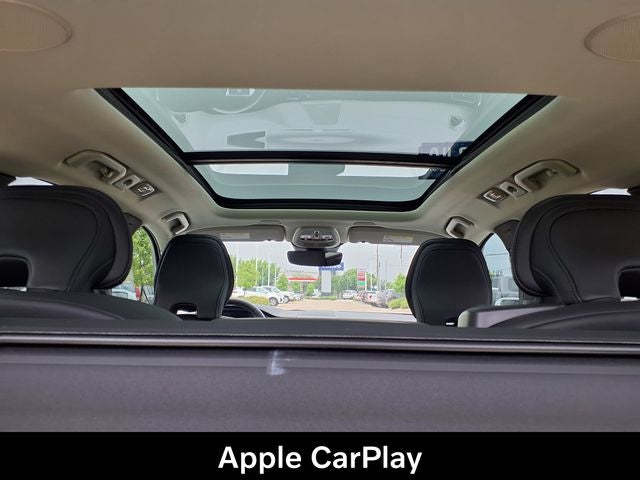 2023 Volvo XC60 B5 Ultimate Bright Theme