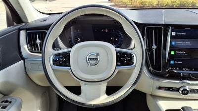 2023 Volvo XC60 B5 Plus Dark Theme