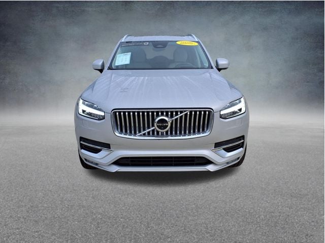2023 Volvo XC90 B5 Plus