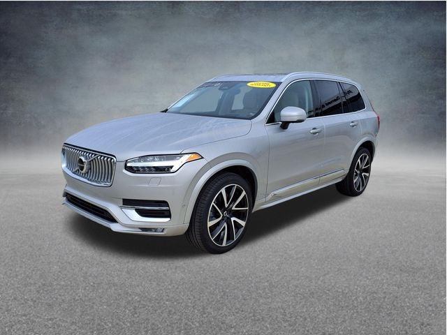 2023 Volvo XC90 B5 Plus