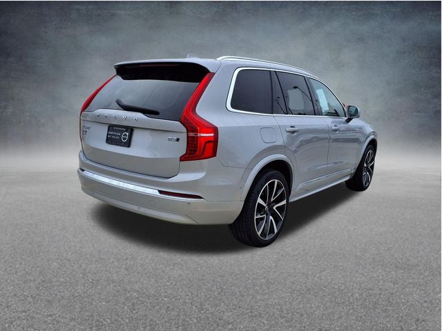 2023 Volvo XC90 B5 Plus