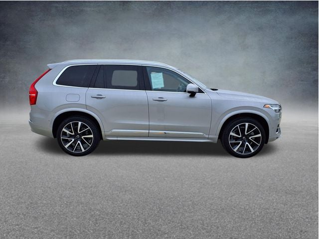 2023 Volvo XC90 B5 Plus