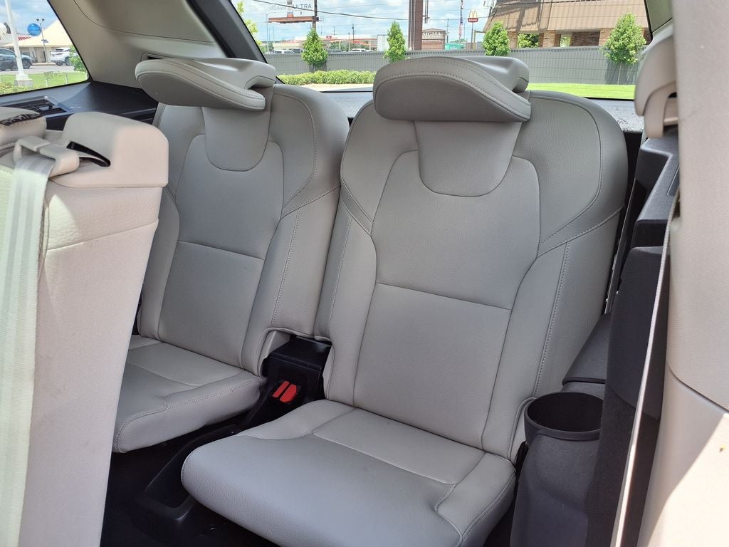 2023 Volvo XC90 B5 Core
