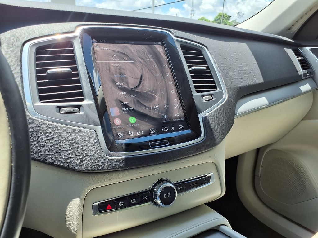 2023 Volvo XC90 B5 Core