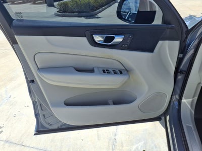 2024 Volvo XC60 B5 Core
