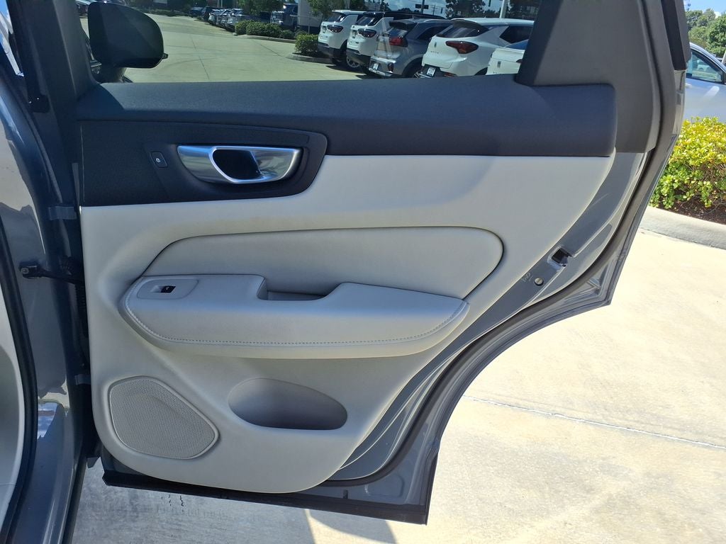 2024 Volvo XC60 B5 Core