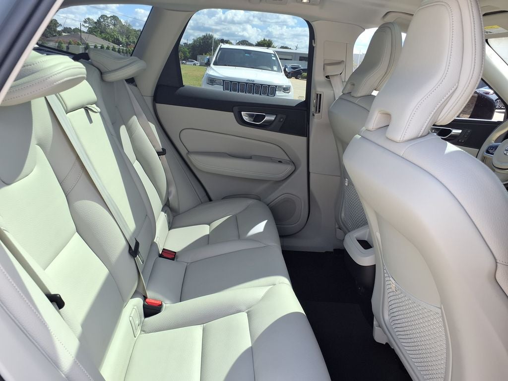 2024 Volvo XC60 B5 Core