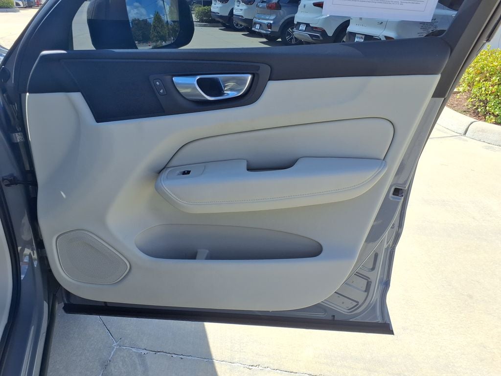 2024 Volvo XC60 B5 Core