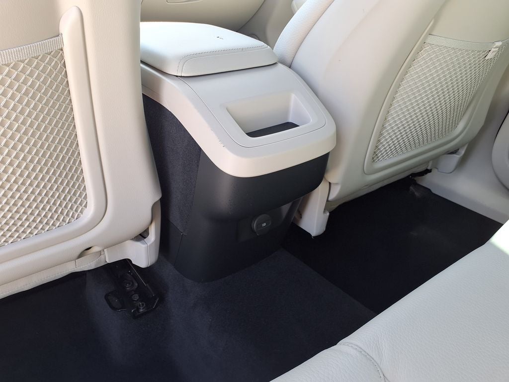 2024 Volvo XC60 B5 Core