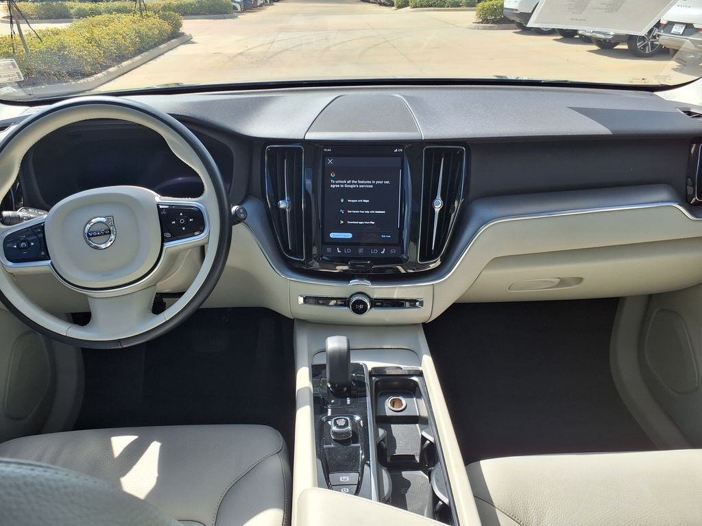 2024 Volvo XC60 B5 Core