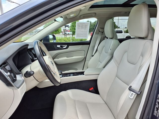 2023 Volvo XC60 B5 Core