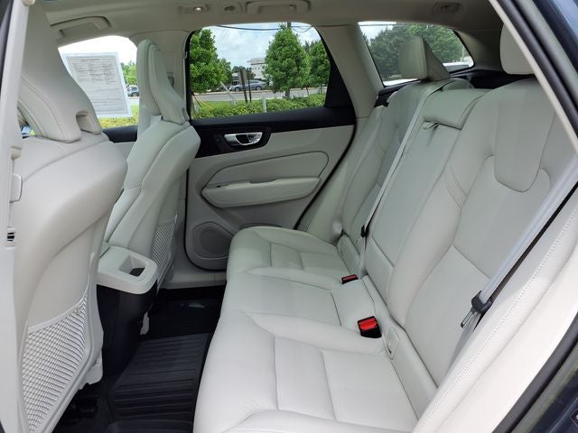 2023 Volvo XC60 B5 Core